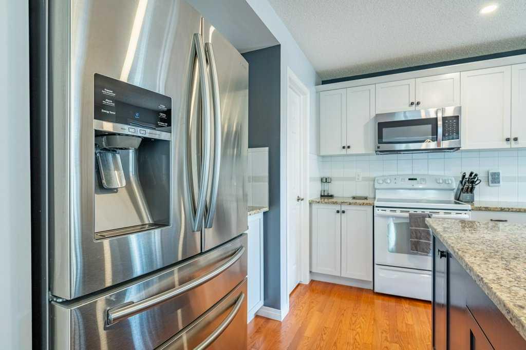 15 Windwood Grove SW