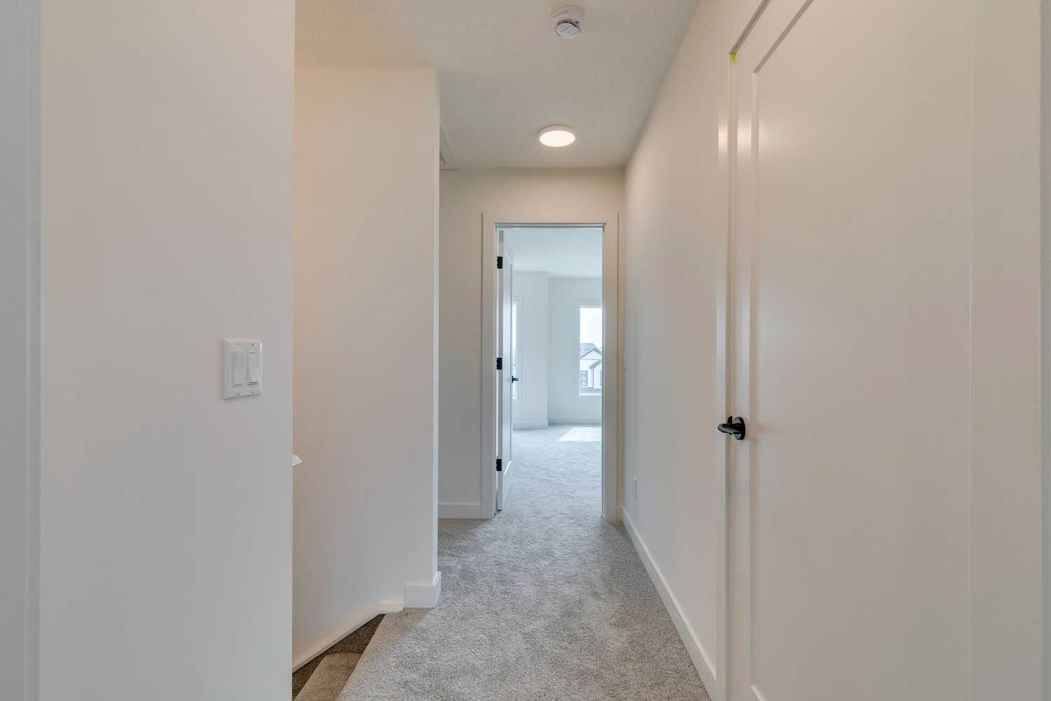 802, 195 Belvedere Drive SE