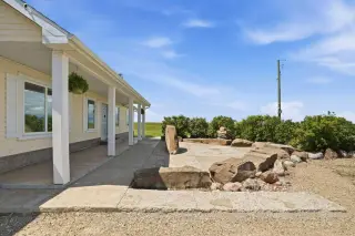 245169 271 Range Road 