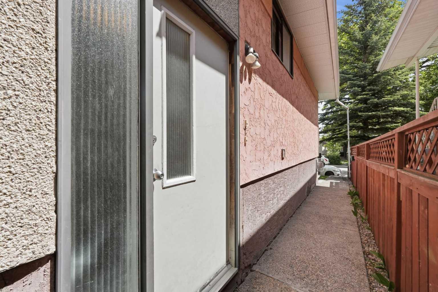 4205 16 Street SW
