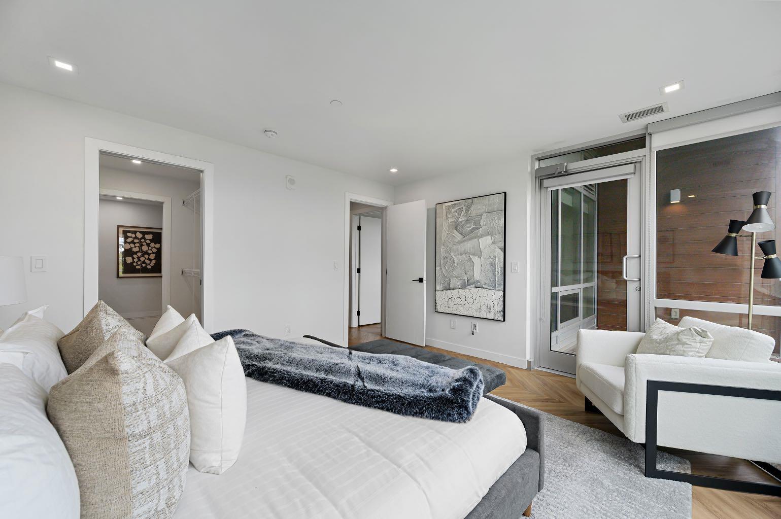 114, 8505 Broadcast Avenue SW