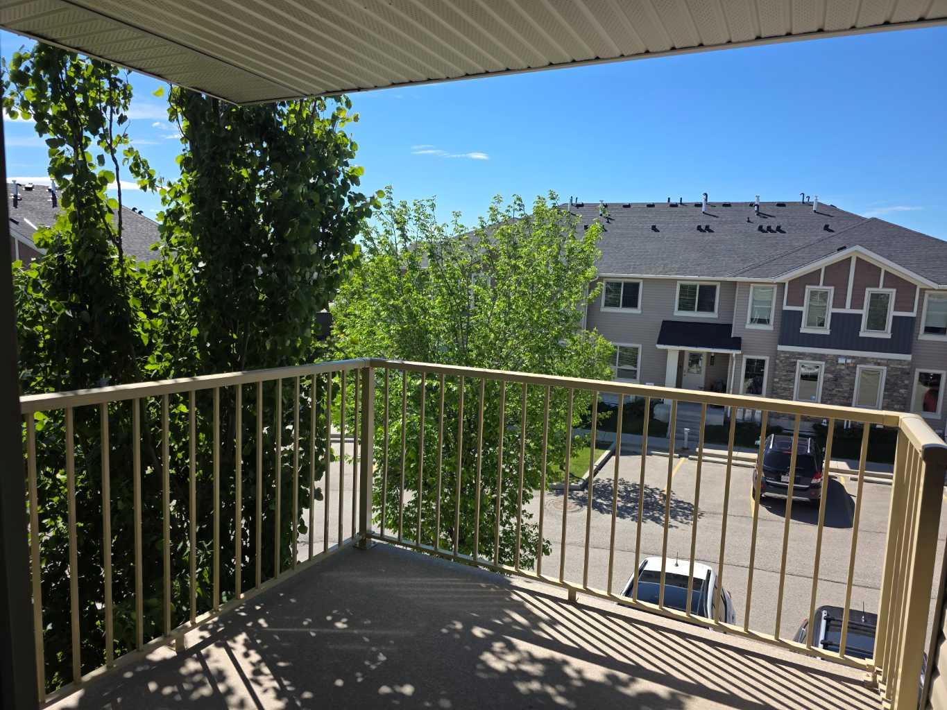 1707, 250 Sage Valley Road NW