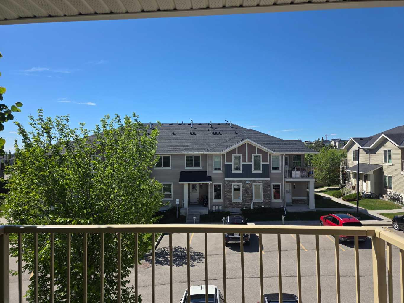1707, 250 Sage Valley Road NW