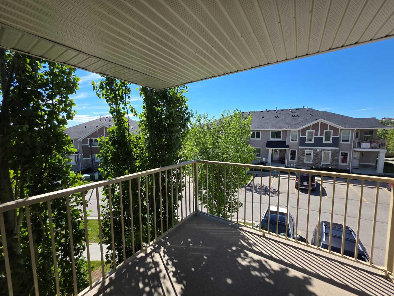 1707, 250 Sage Valley Road NW