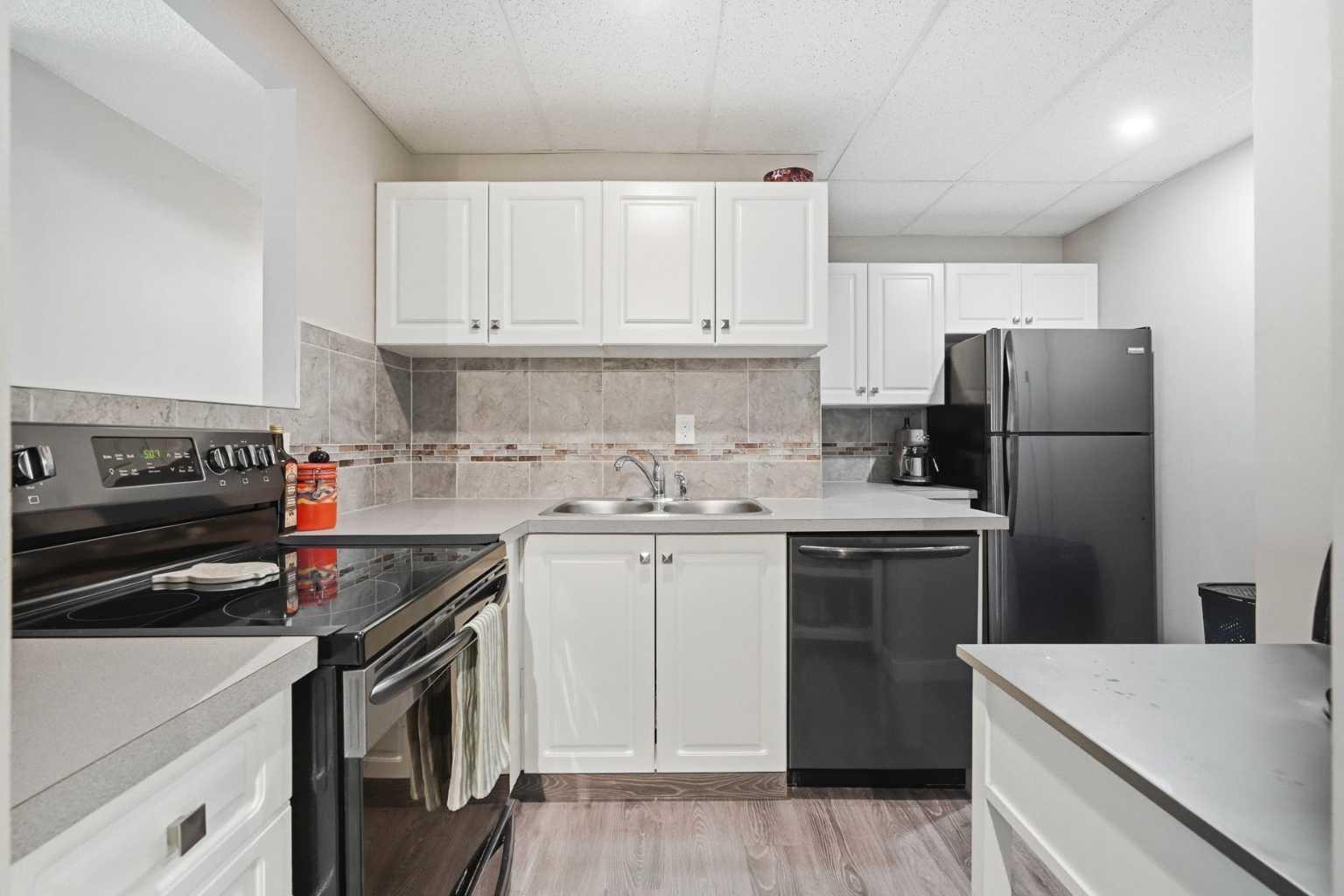 75D, 231 Heritage Drive SE