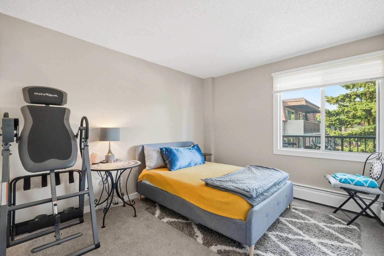 75D, 231 Heritage Drive SE
