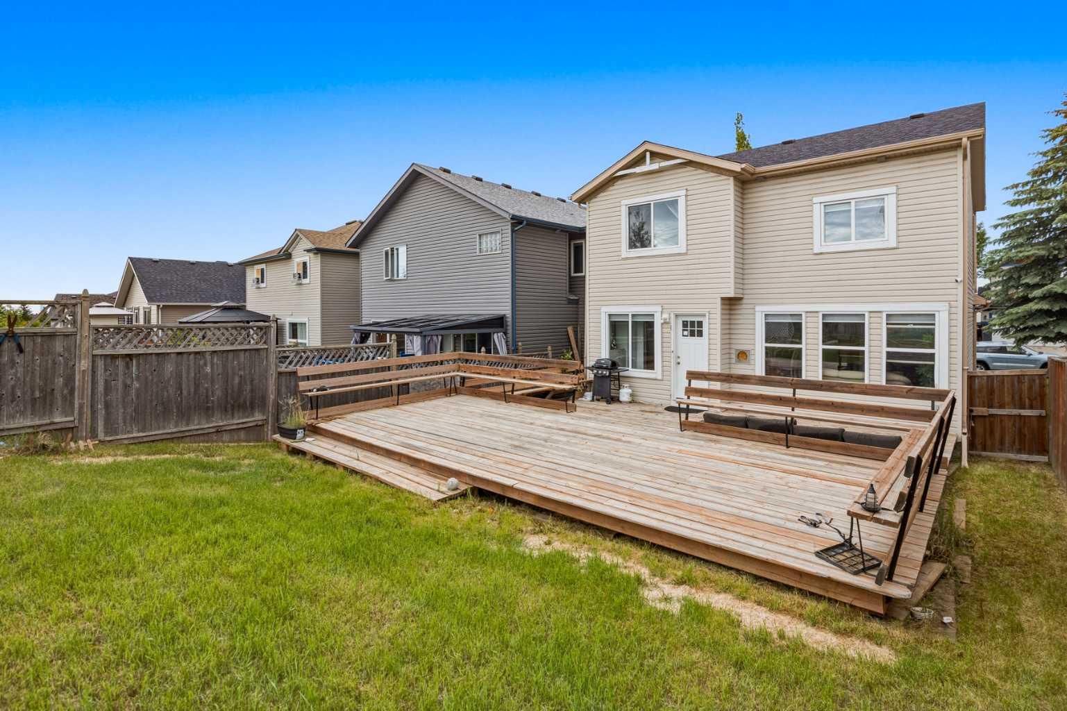 319 Coventry Road NE