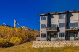 11, 1453 Na'a Drive SW