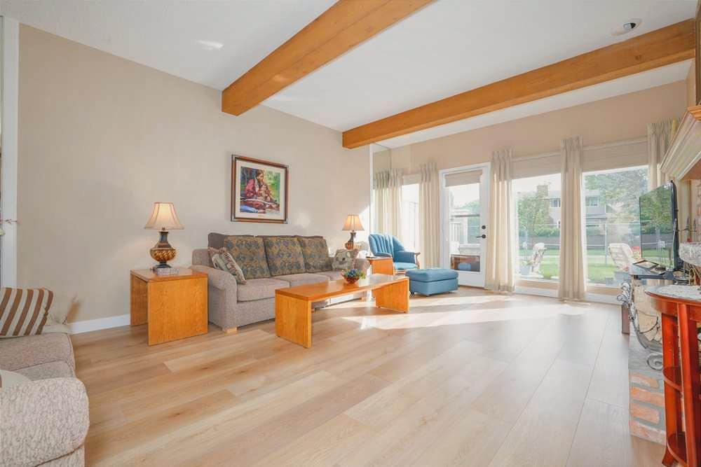 258, 20 Midpark Crescent SE