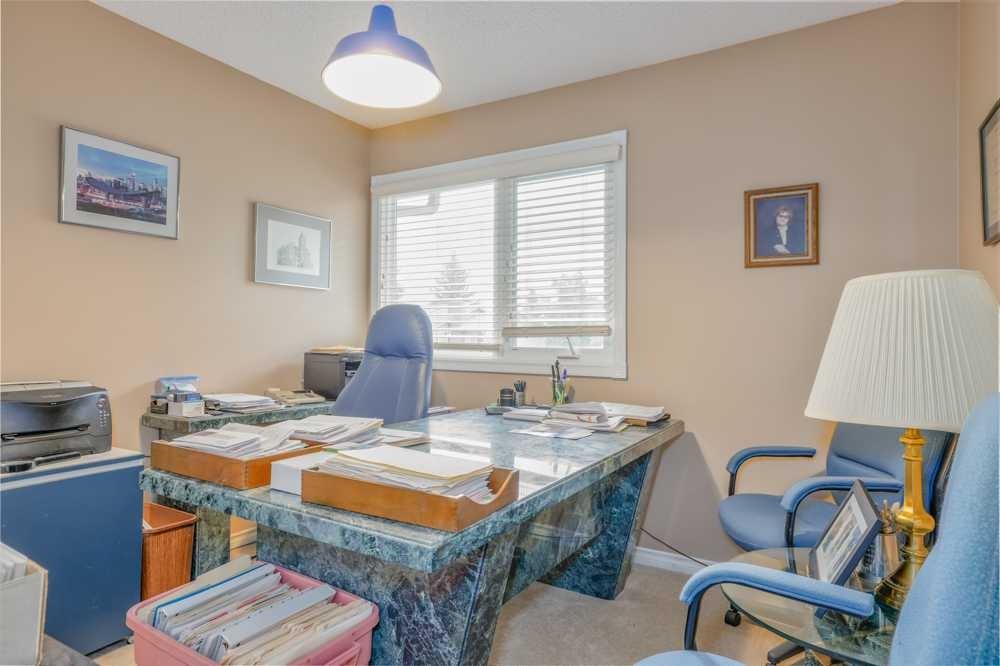258, 20 Midpark Crescent SE