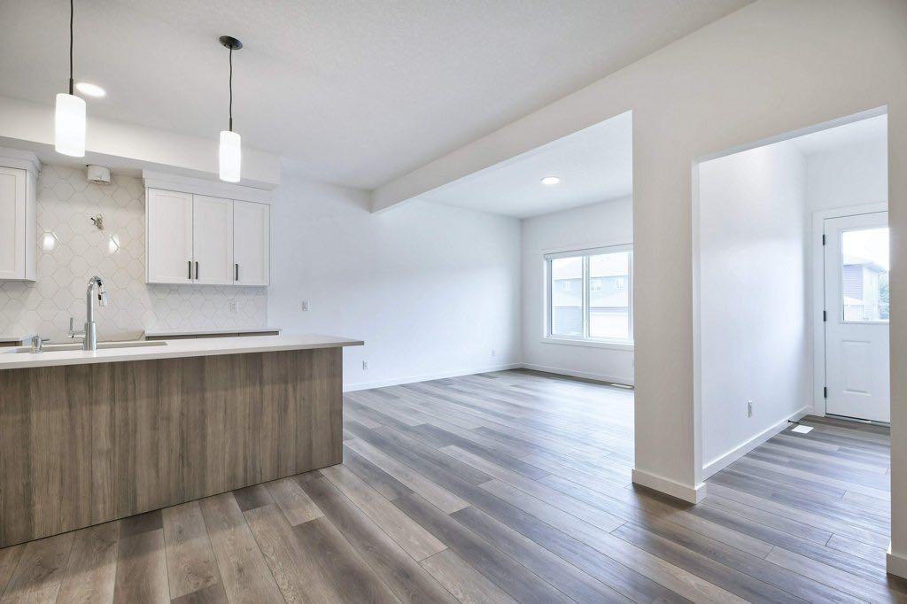 41 Legacy Point Terrace SE