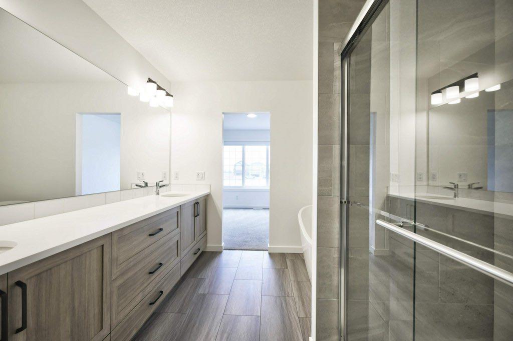 41 Legacy Point Terrace SE