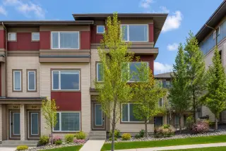 500, 501 River Heights Drive 