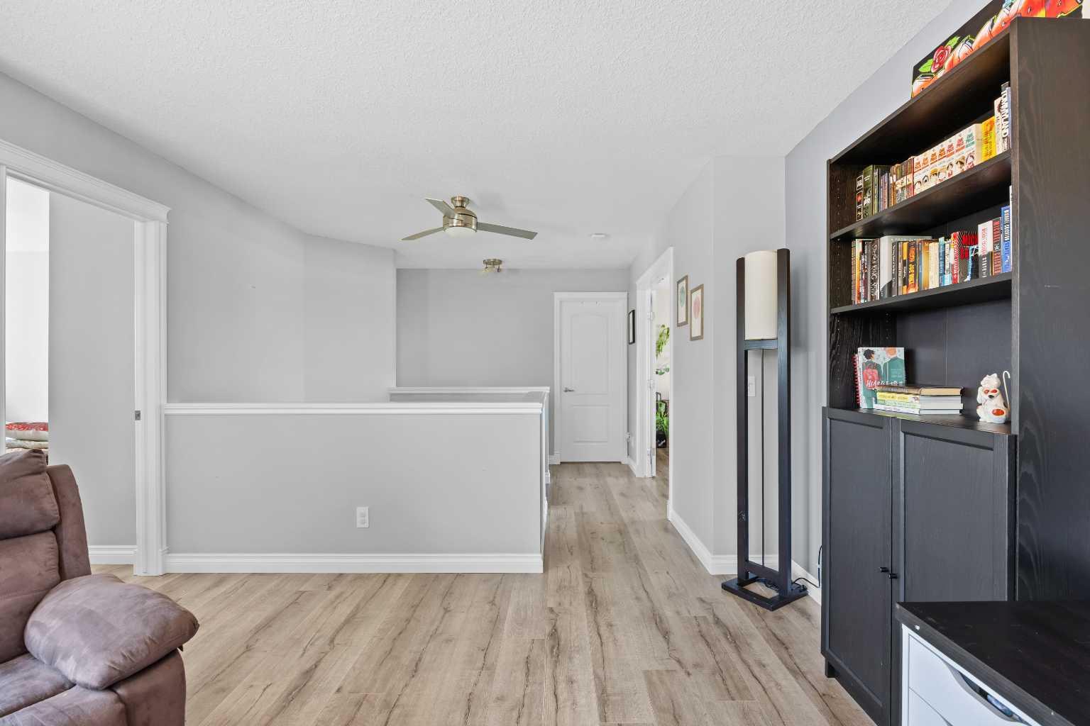 18 Hidden Creek Manor NW