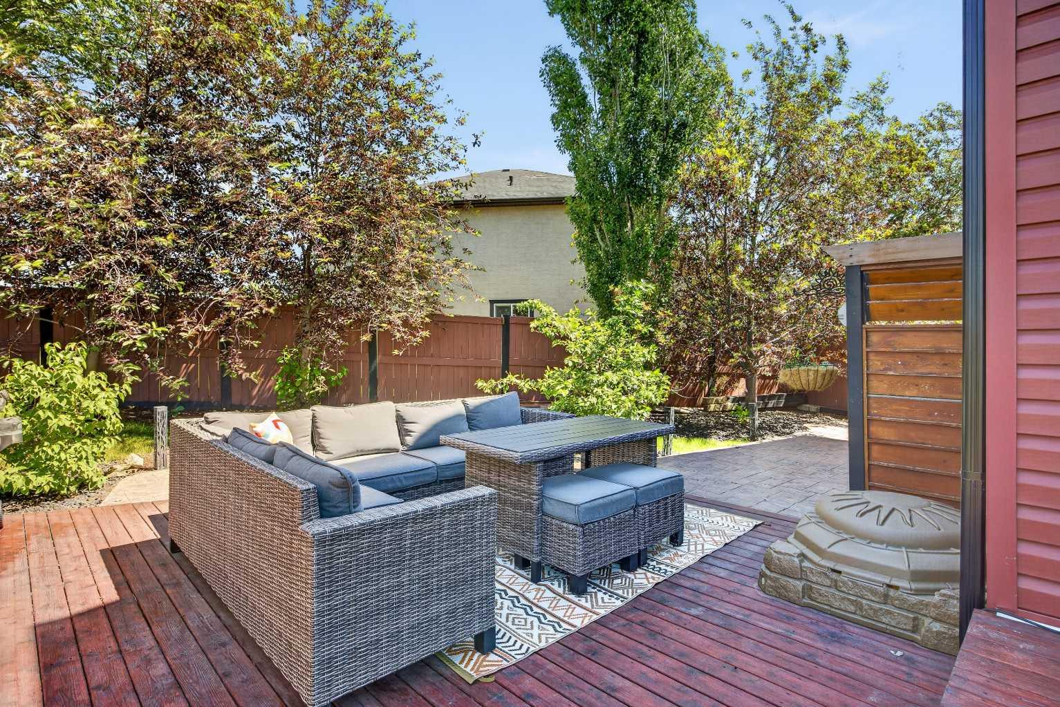 18 Hidden Creek Manor NW