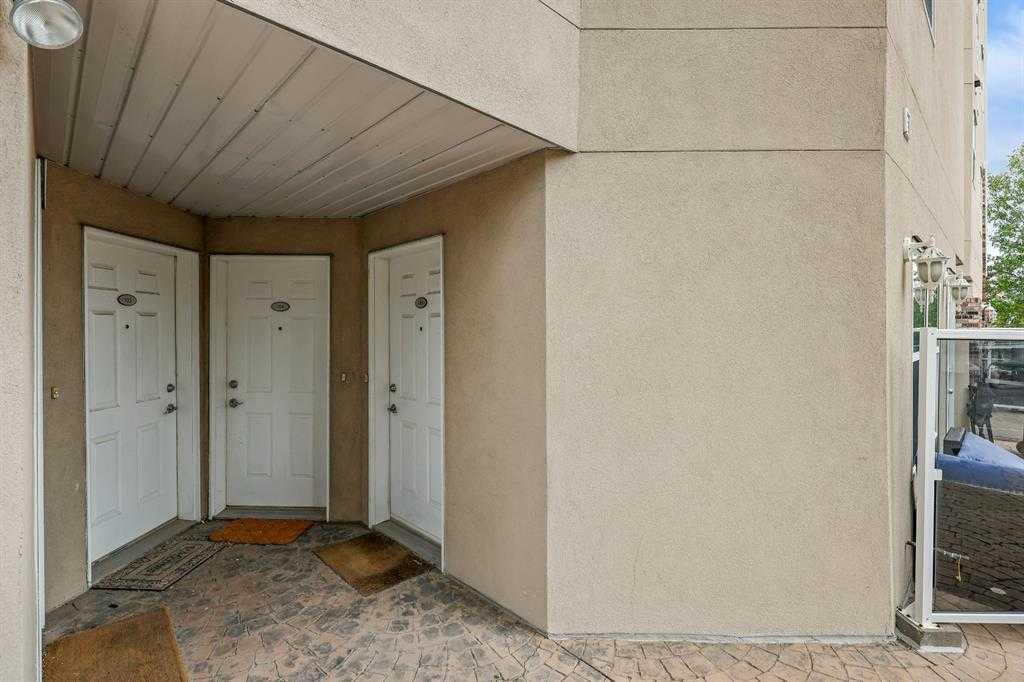 104, 6550 Old Banff Coach Road SW