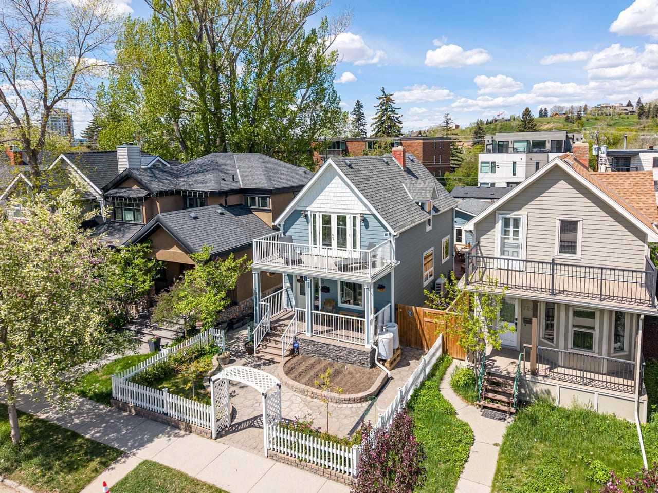 726 Memorial Drive NW