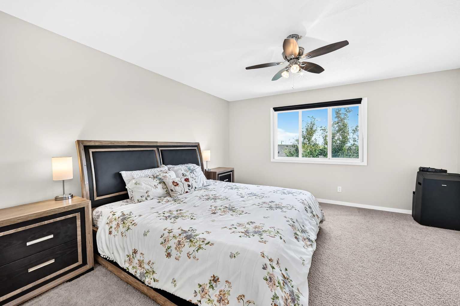 56 PANATELLA Parade NW