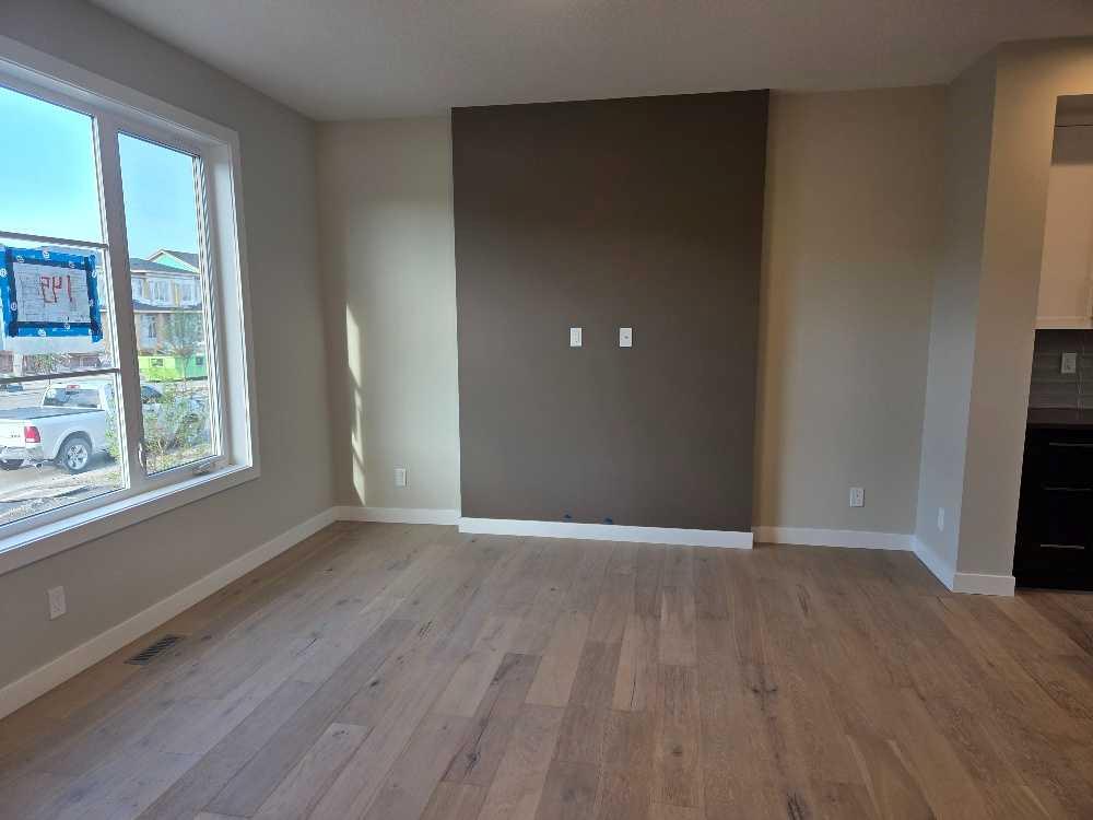 1130 Cobblestone Boulevard SW