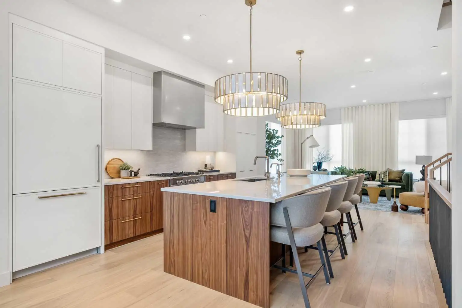 44 Greenwich Heath NW