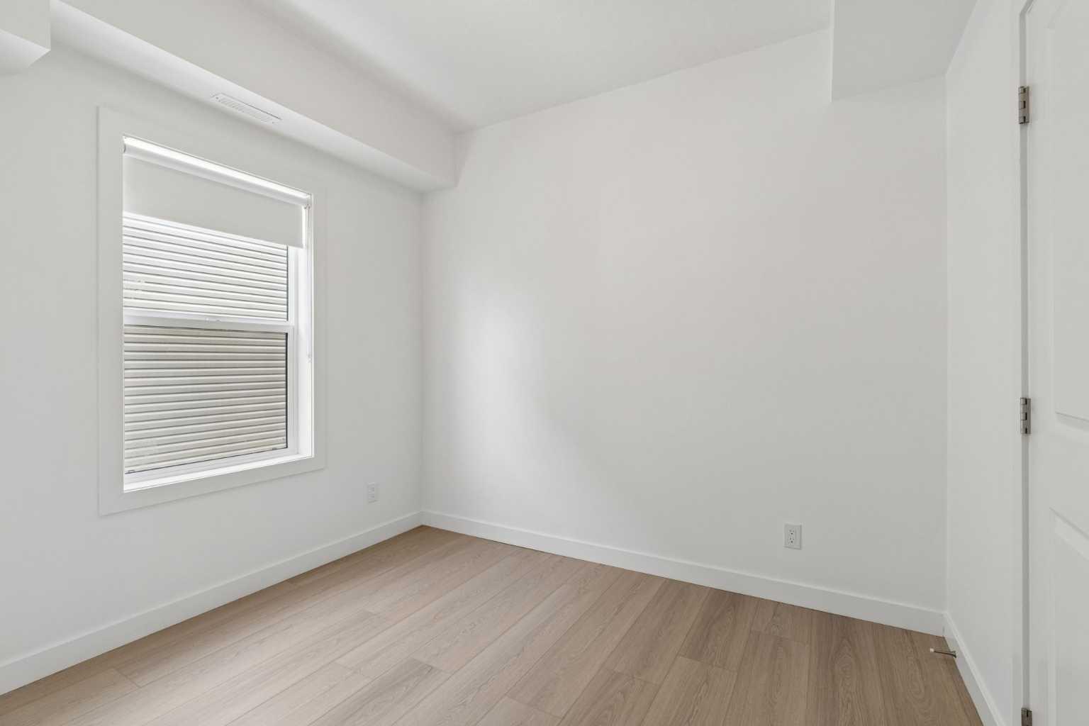 1001, 24 Rivercrest Drive 