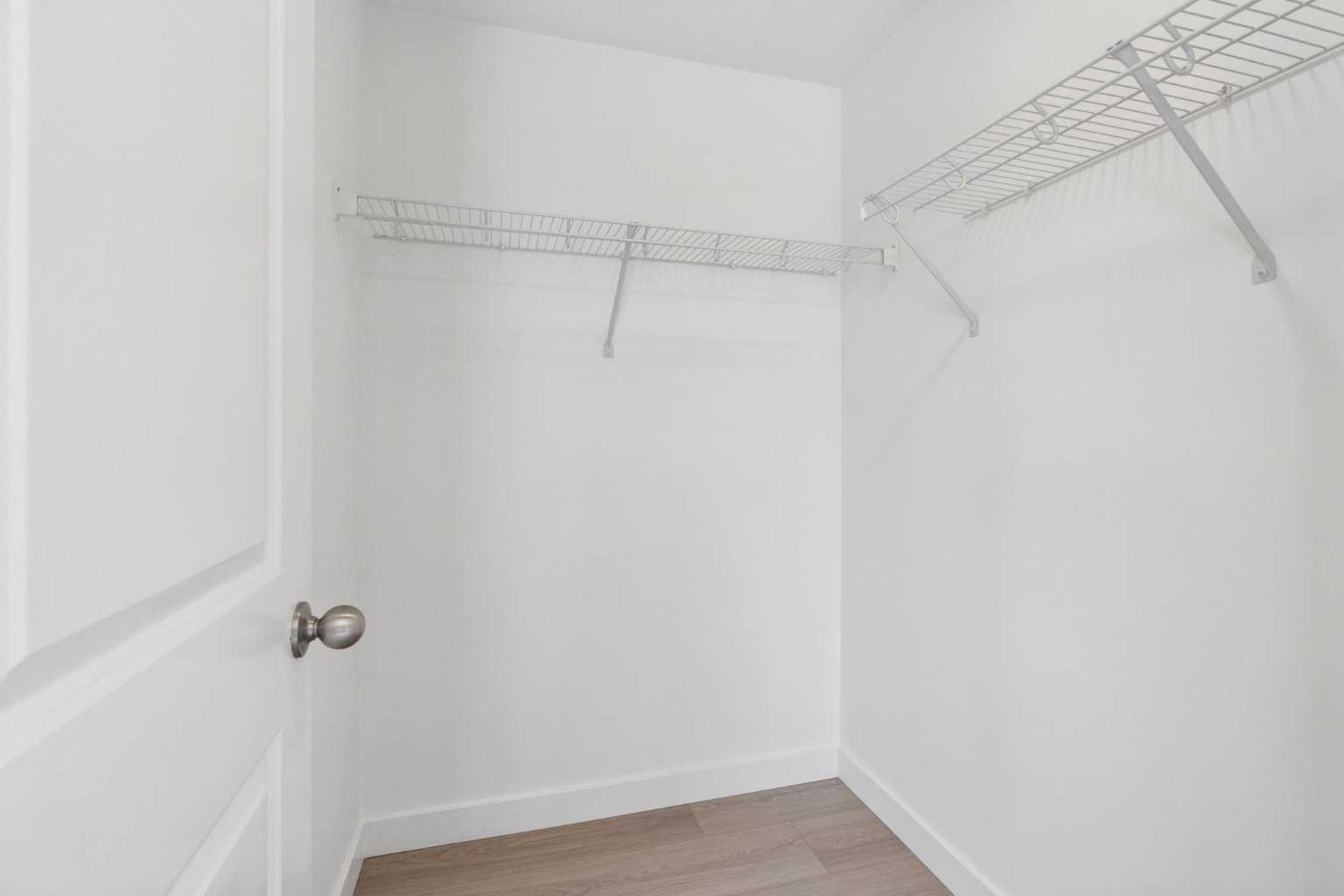 1001, 24 Rivercrest Drive 