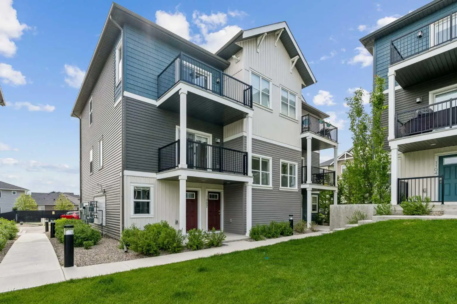1002, 24 Rivercrest Drive 