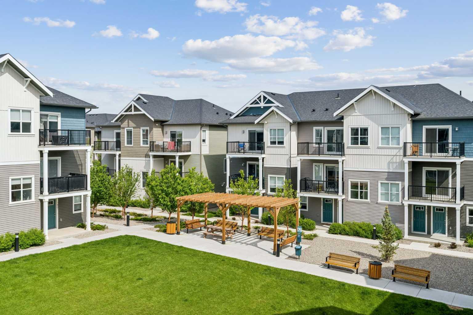 1002, 24 Rivercrest Drive 