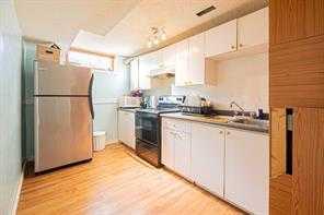 31 Martindale Close NE