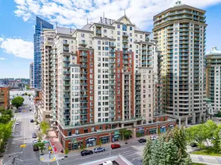 1008, 1111 6 Avenue SW