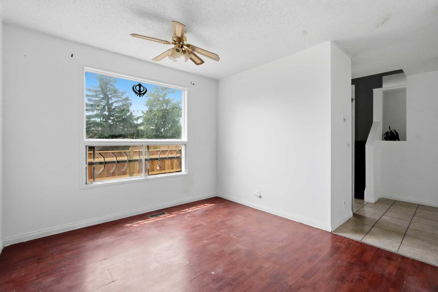 255 Falton Drive NE