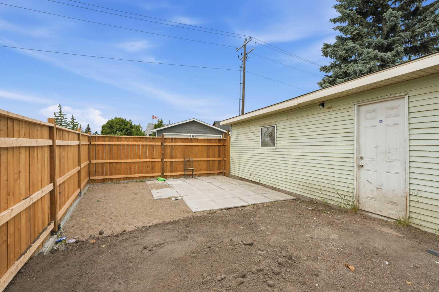 255 Falton Drive NE