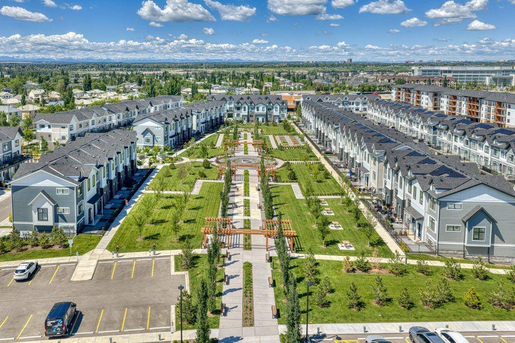 224, 255 Les Jardins Park SE