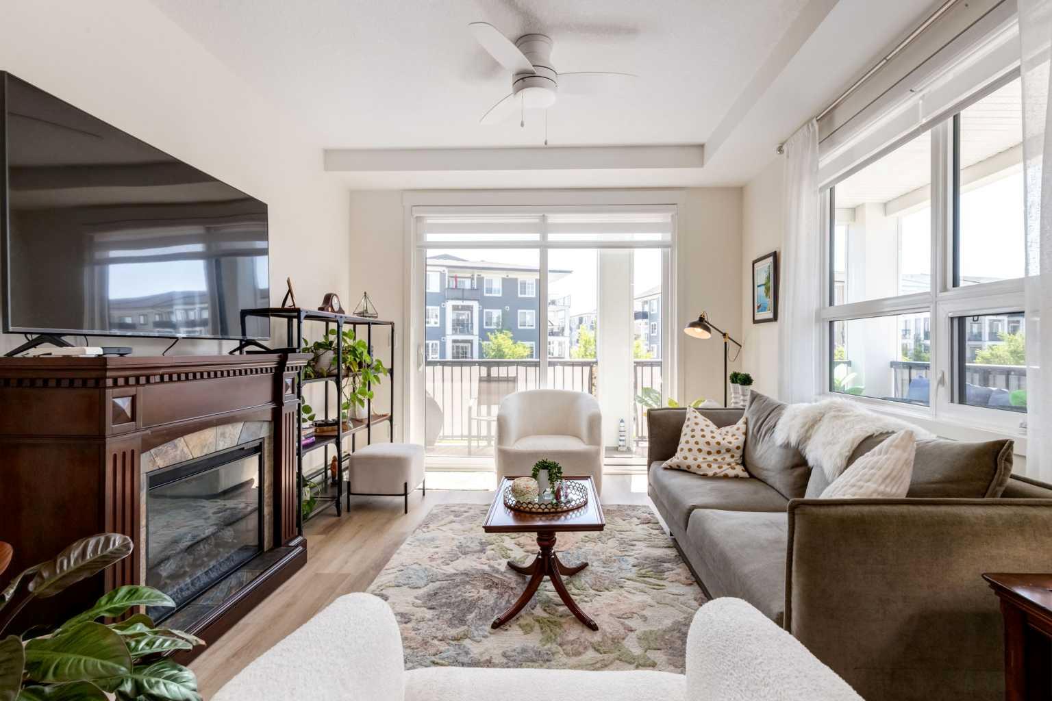 3210, 740 Legacy Village Road SE