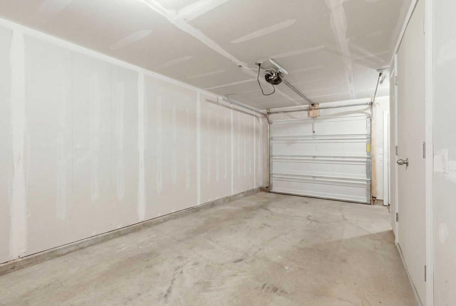 43, 300 Marina Drive 