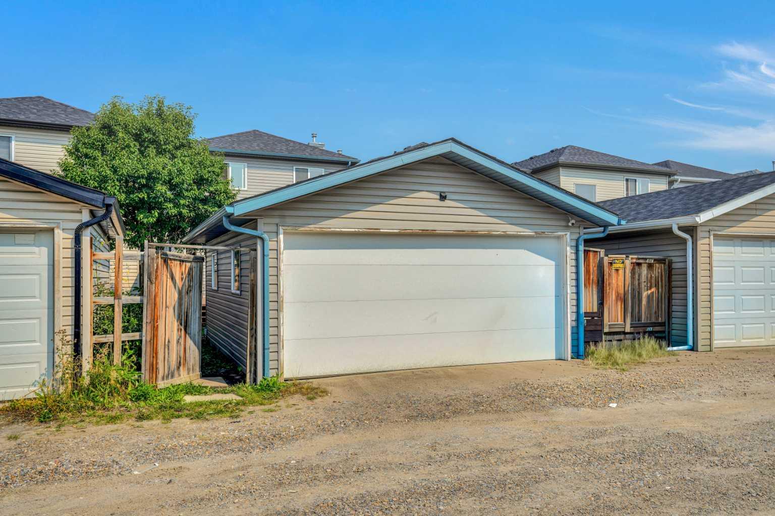 156 Saddlecrest Place NE