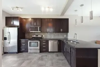 28 New Brighton Point SE