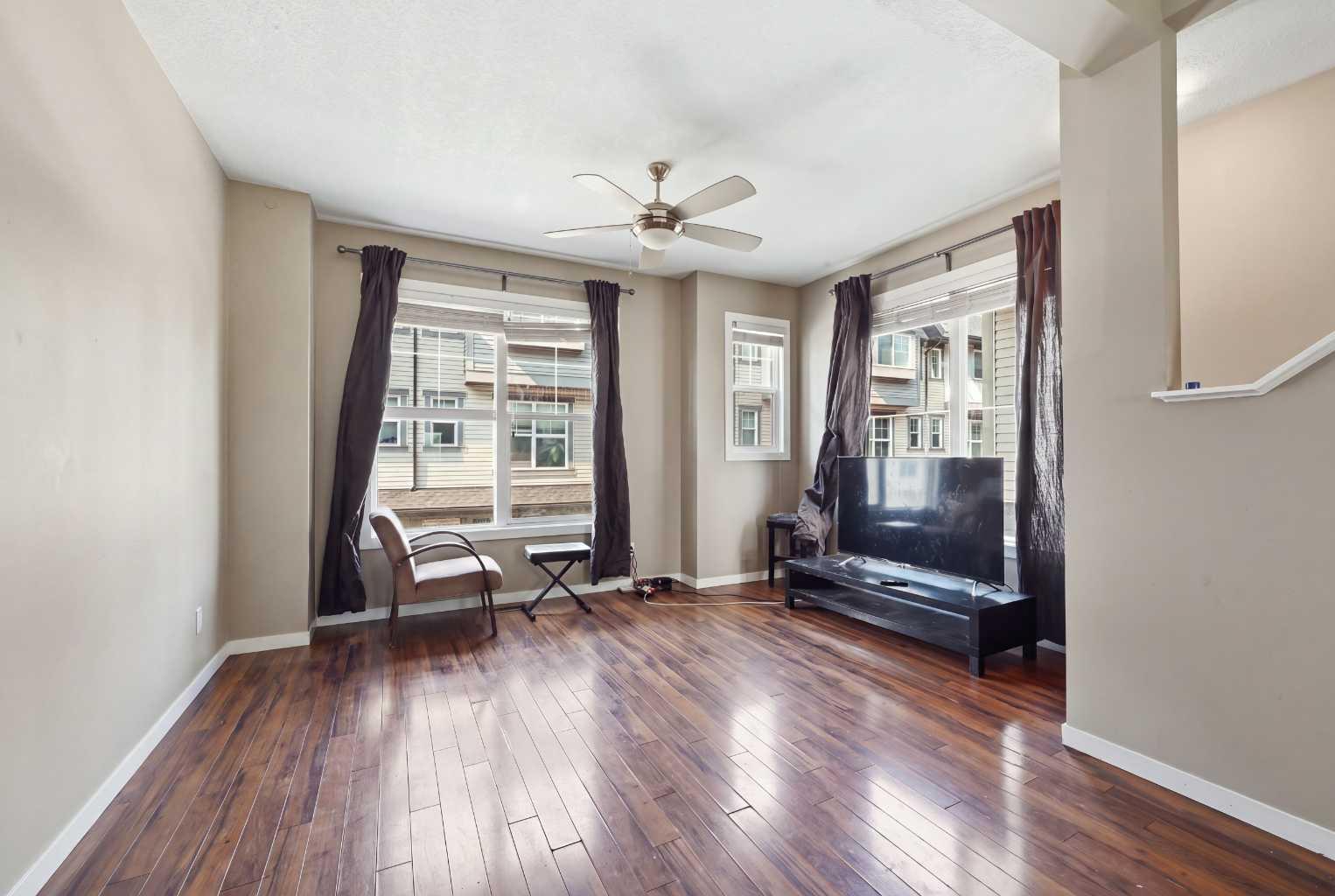 28 New Brighton Point SE