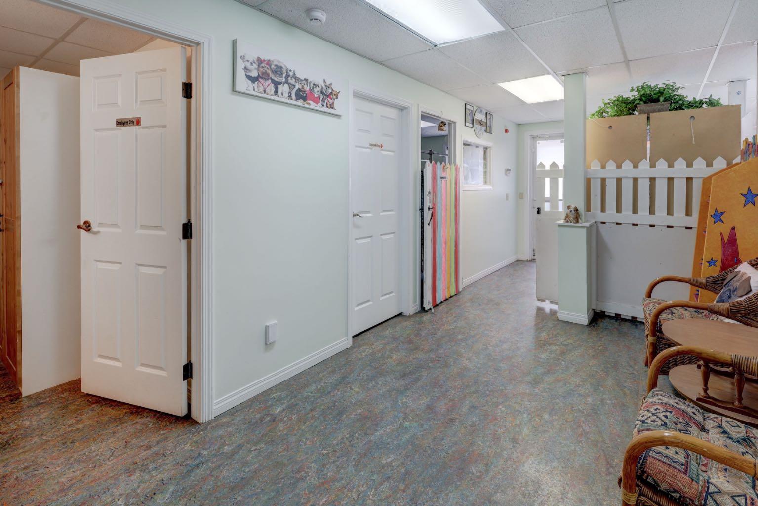 104 + 105, 112 Kananaskis Way  