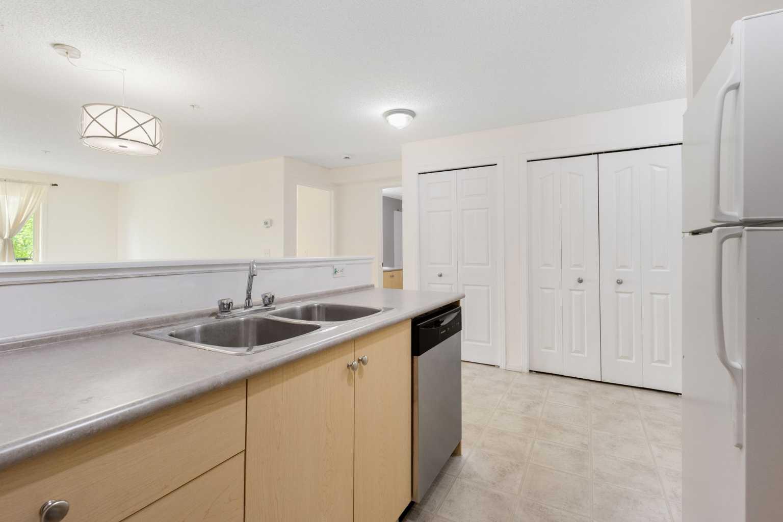 1223, 8 Bridlecrest Drive SW