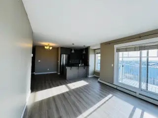6413, 155 Skyview Ranch Way NE