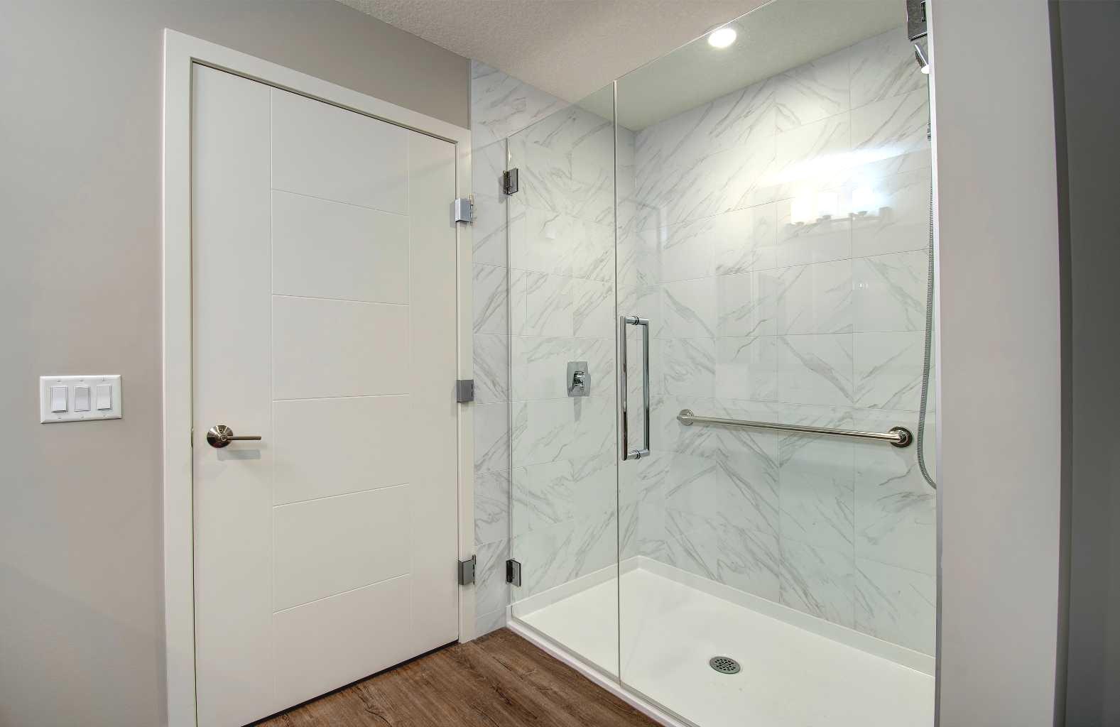 208, 12 Mahogany Path SE