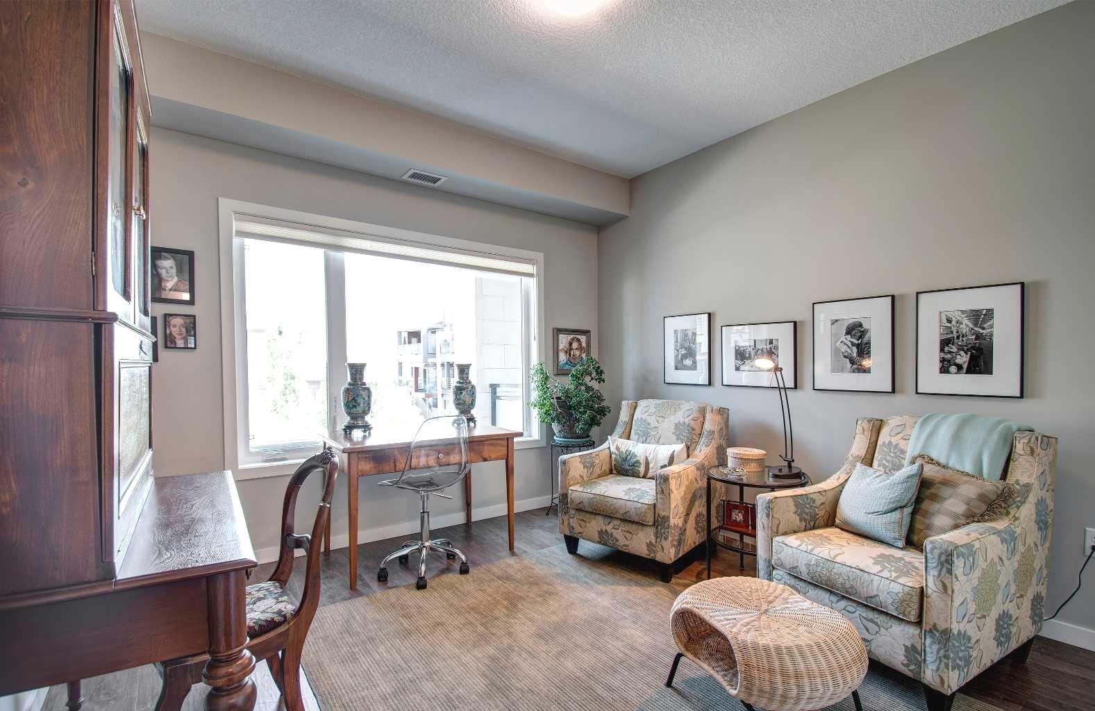 208, 12 Mahogany Path SE
