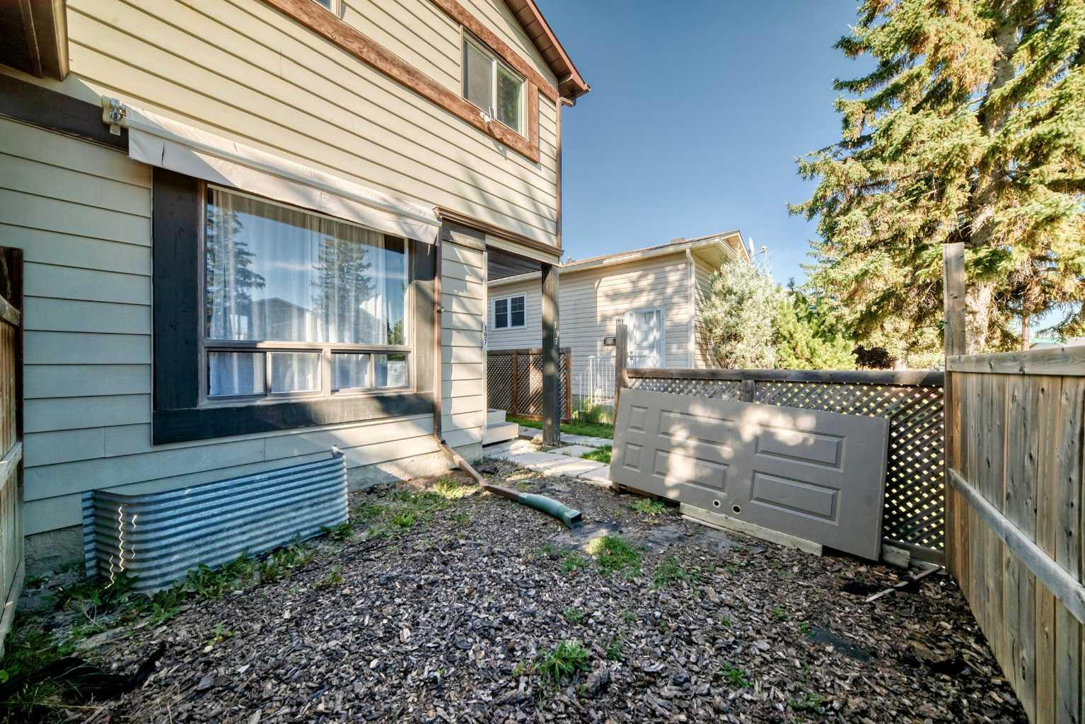 197 Cedardale Road SW