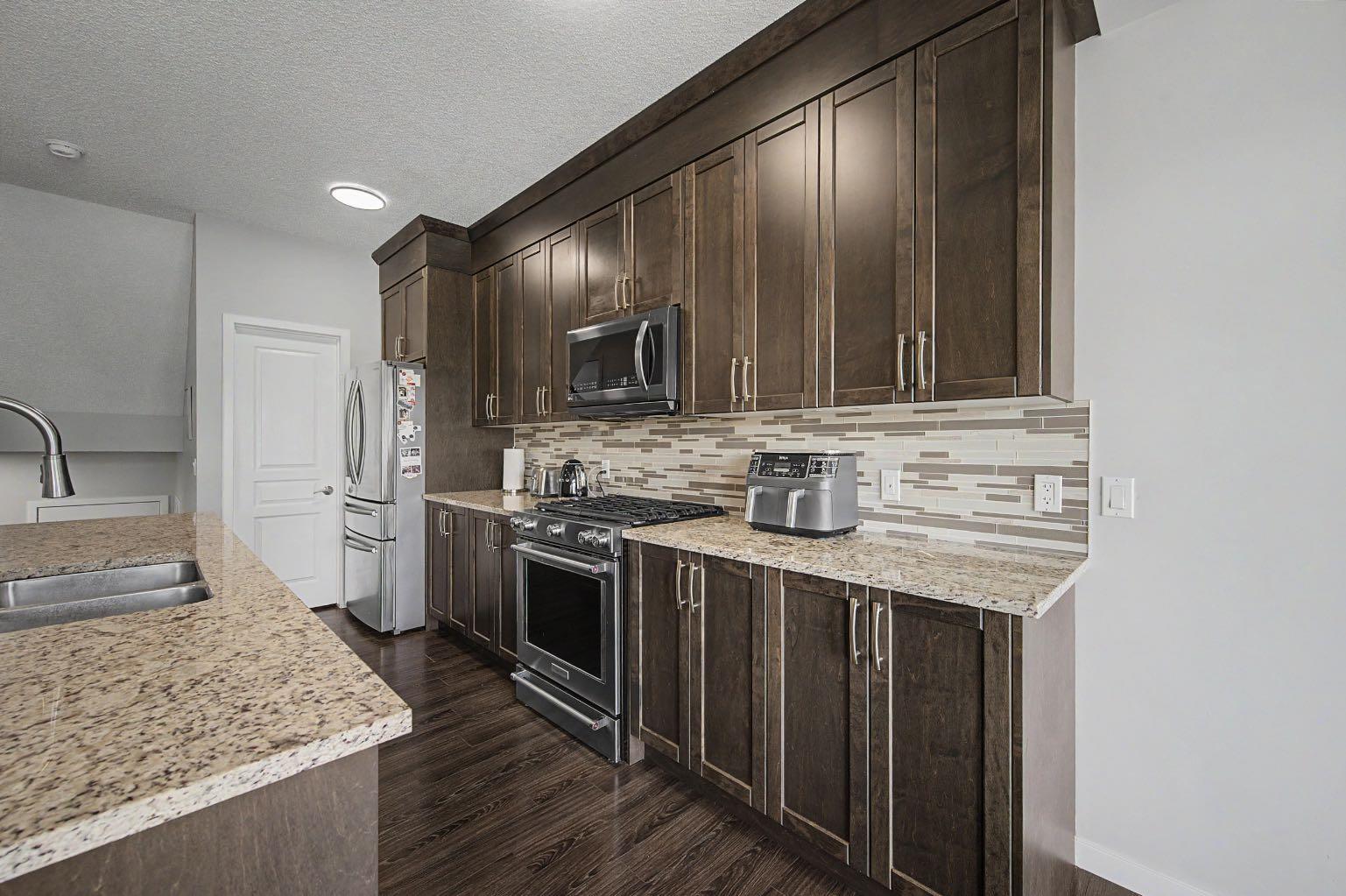 53 Fireside Crescent 