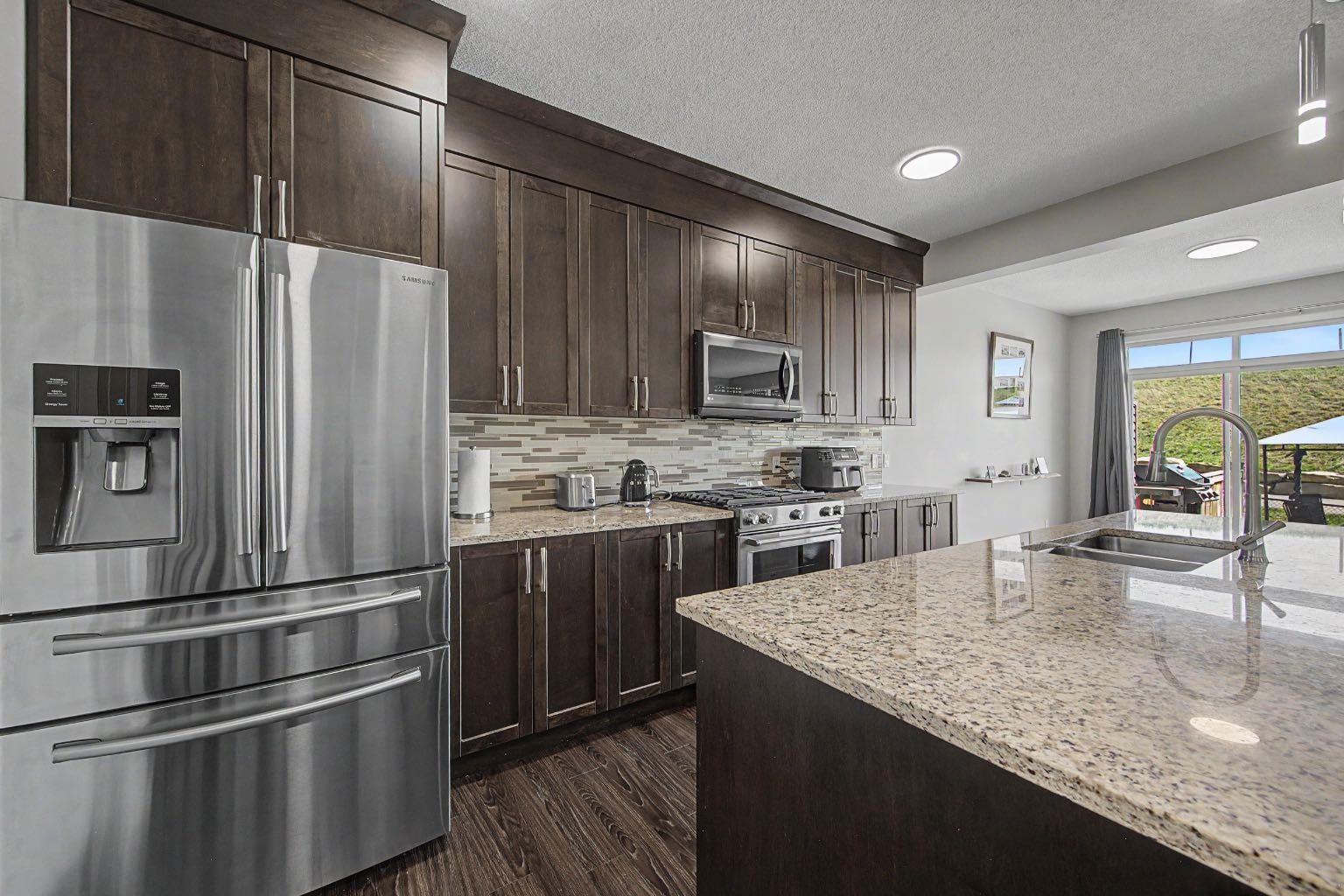 53 Fireside Crescent 