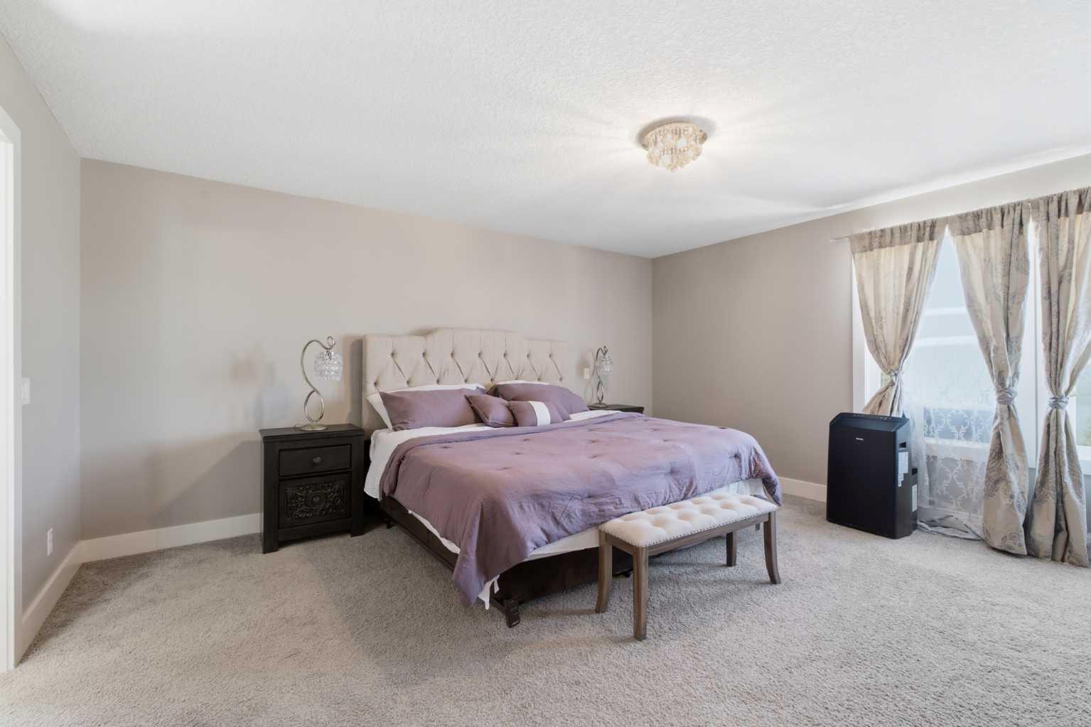 11 MARQUIS Crescent SE