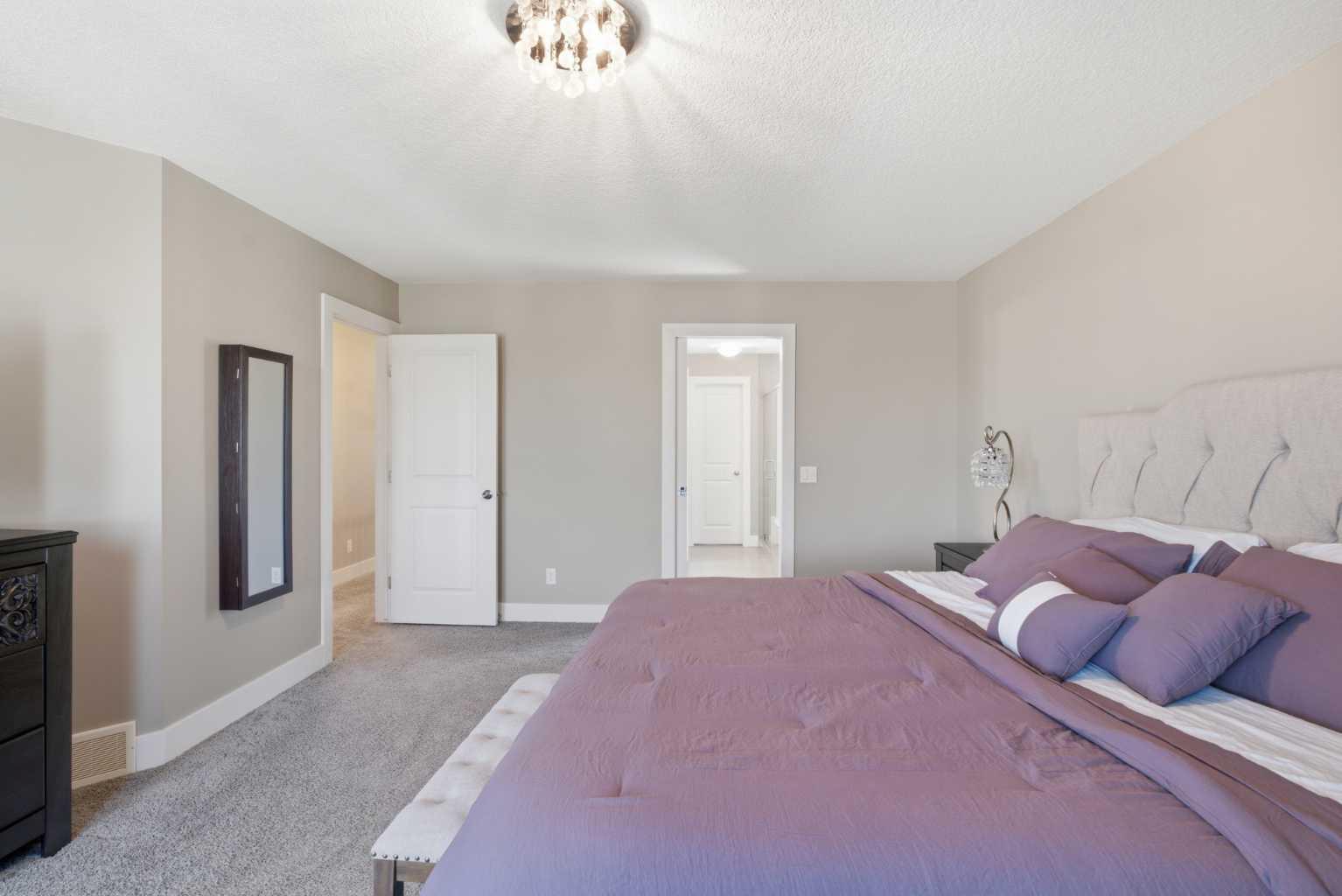 11 MARQUIS Crescent SE