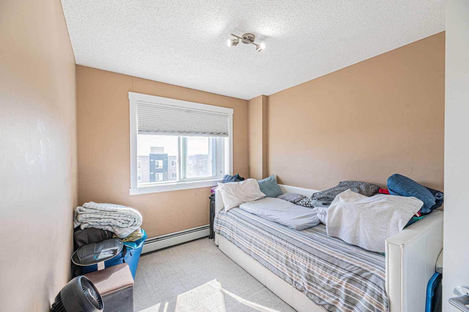 407, 10 Kincora Glen Park NW