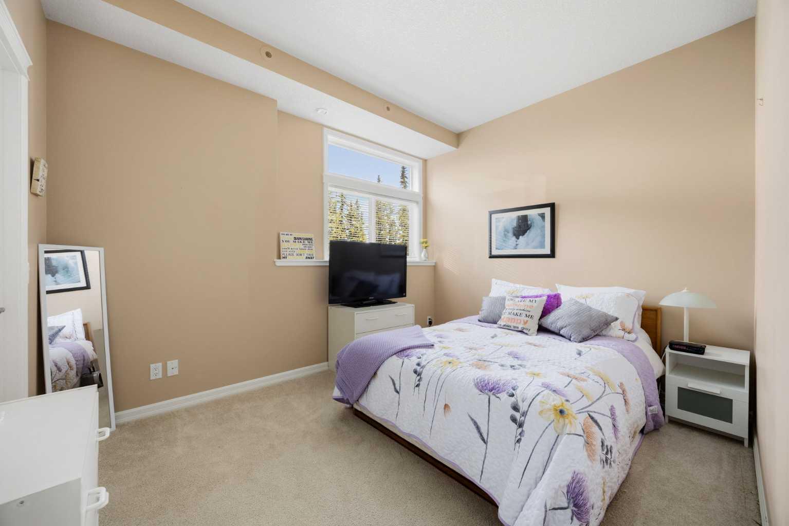 MR, 192 Crawford Drive 